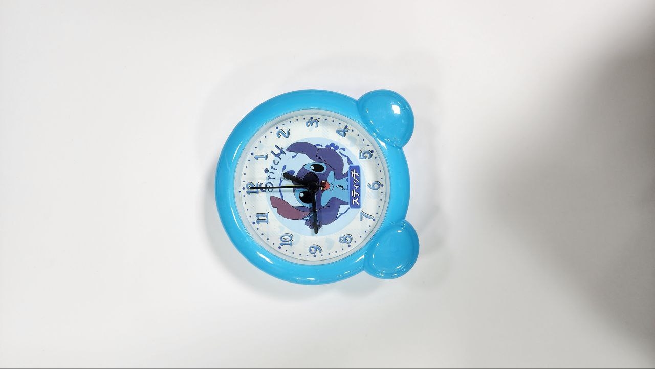 ساعت طرح استیج آبی