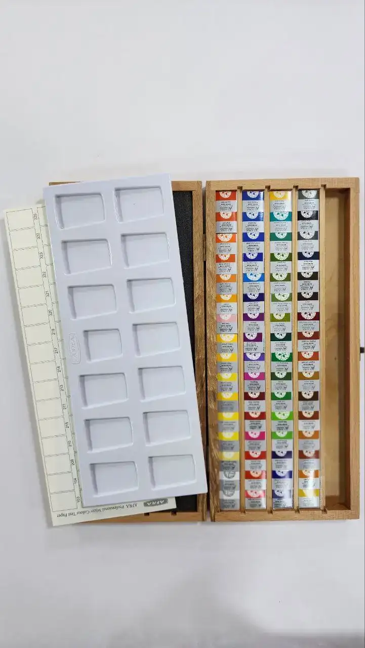 آبرنگ جعبه چوبی 64 رنگ افرا